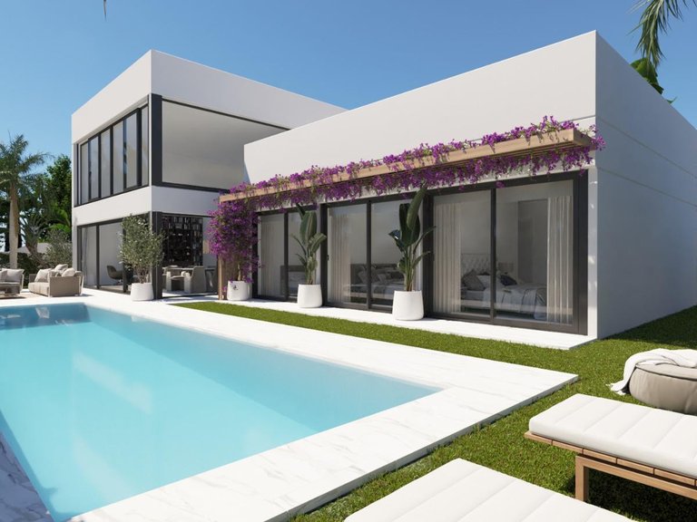 Villa for Sale in Valle Romano, Estepona, Malaga 1