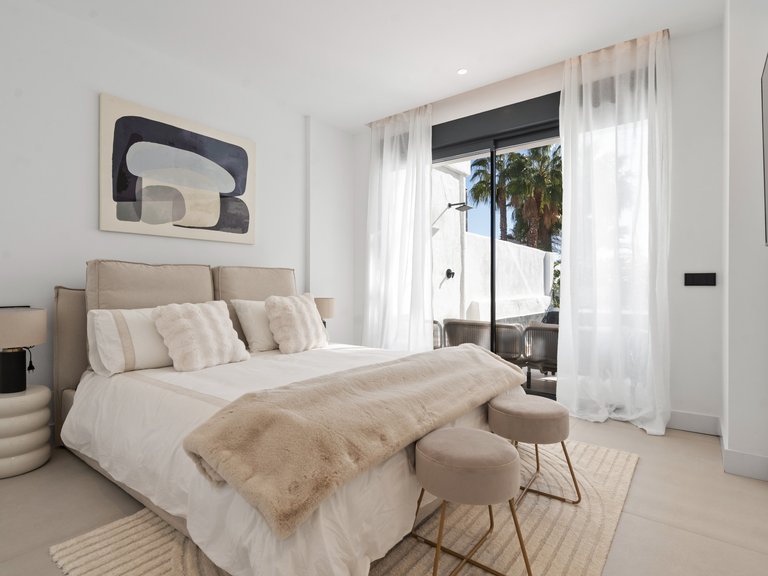 Town House for Sale in El Campanario, Estepona, Malaga 14