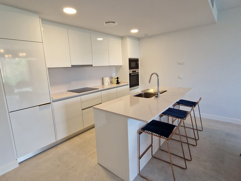 Apartment for Sale in Las Mesas, Estepona, Malaga 4