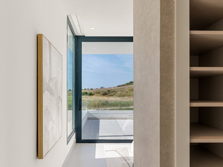 Villa for Sale in Estepona Golf, Estepona, Malaga 20