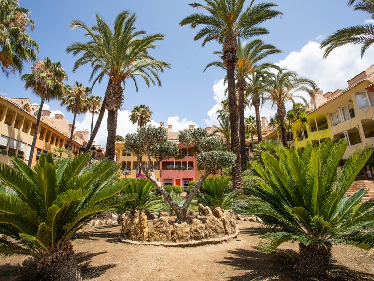 Villa for Sale in Zona M, Sotogrande, Cadiz 33