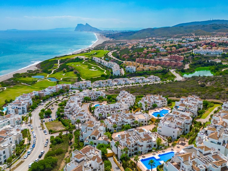 Plot for Sale in Alcaidesa, Cadiz 1