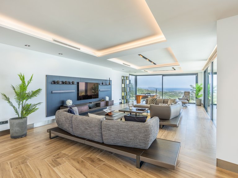Villa for Sale in Zona M, Sotogrande, Cadiz 4