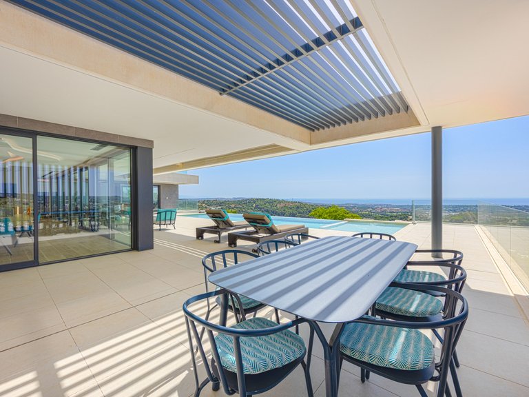 Villa for Sale in Zona M, Sotogrande, Cadiz 19