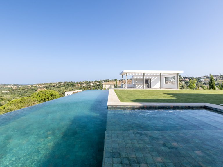 Villa for Sale in Zona G, Sotogrande, Cadiz 3