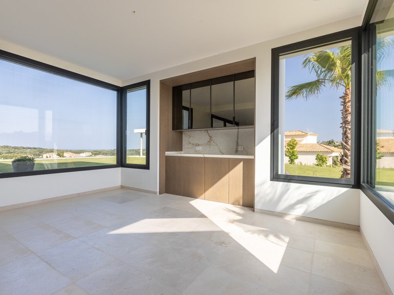 Villa for Sale in Zona G, Sotogrande, Cadiz 9