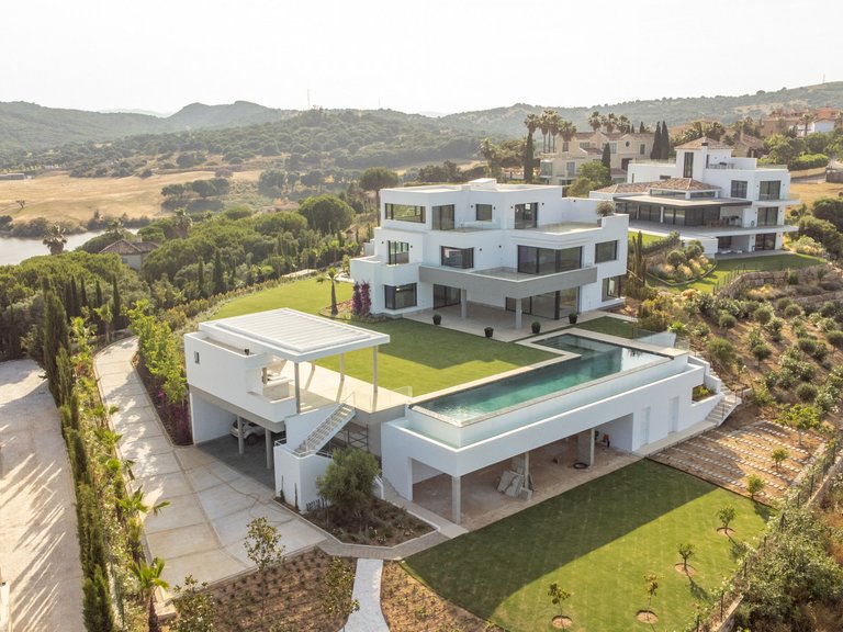 Villa for Sale in Zona G, Sotogrande, Cadiz 1