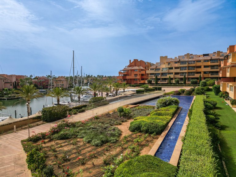 Apartment for Sale in Ribera del Marlin, Sotogrande, Cadiz 43