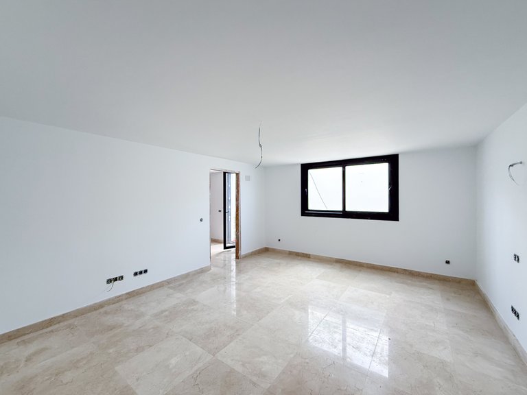 Villa for Sale in Zona G, Sotogrande, Cadiz 35