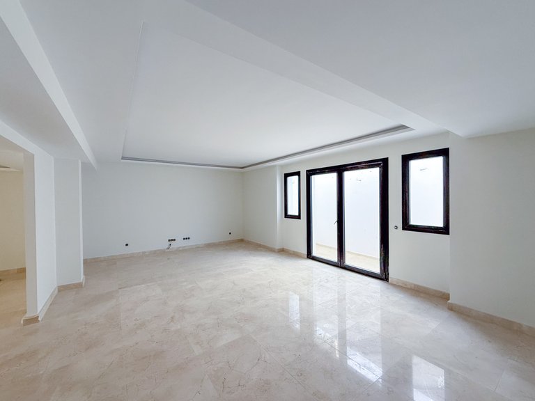 Villa for Sale in Zona G, Sotogrande, Cadiz 37