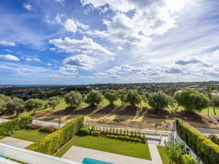 Villa for Sale in La Finca, Sotogrande, Cadiz 53
