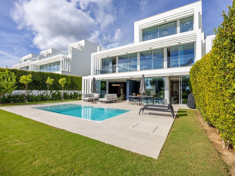 Villa for Sale in La Finca, Sotogrande, Cadiz 19