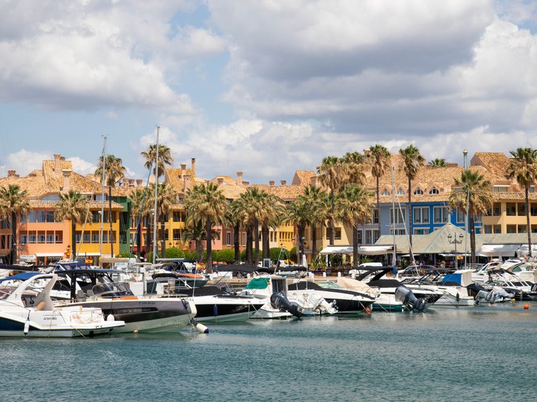 Plot for Sale in Zona L, Sotogrande, Cadiz 18
