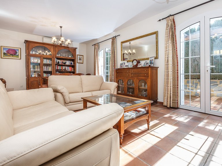 Villa for Sale in Zona B, Sotogrande, Cadiz 11
