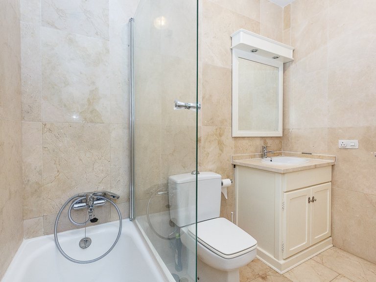 Villa for Sale in Zona B, Sotogrande, Cadiz 18