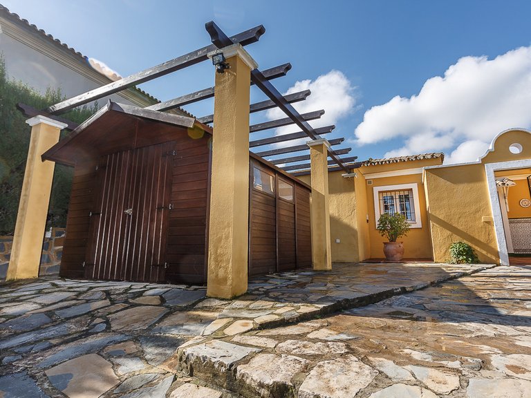 Villa for Sale in Zona B, Sotogrande, Cadiz 5