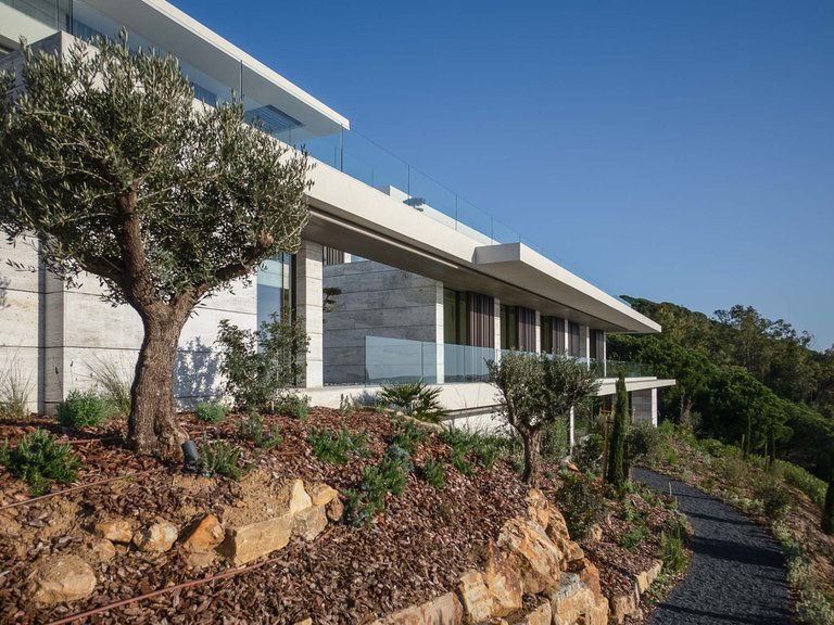 Villa for Sale in Zona M, Sotogrande, Cadiz 32