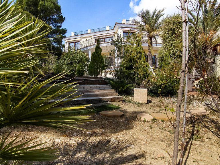 Villa for Sale  in Altea, Alicante 3
