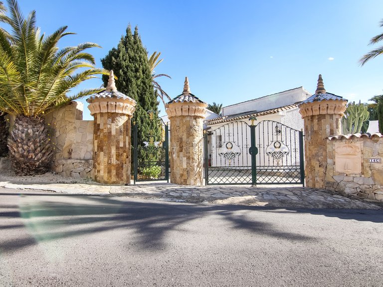 Villa for Sale  in Calp, Alicante 15