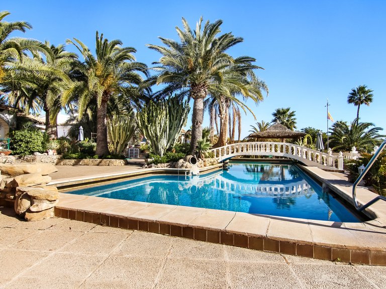 Villa for Sale  in Calp, Alicante 10