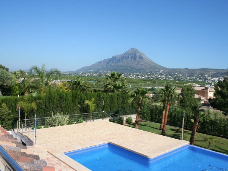 Villa for Sale  in Xàbia, Alicante 2