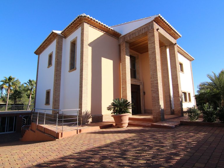 Villa for Sale  in Xàbia, Alicante 1
