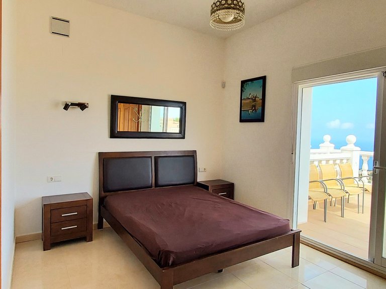 Villa for Sale  in Poble Nou de Benitatxell, Alicante 10