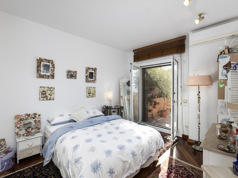Apartment for Sale in  Malaga 14