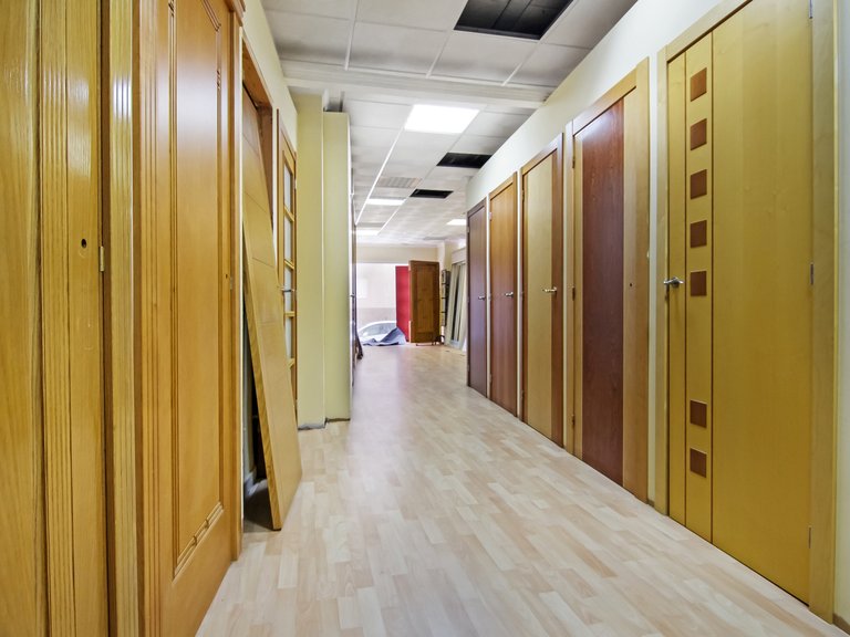 Commercial for Sale in  Alicante 6