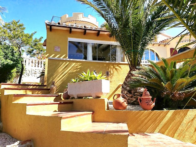 Villa for Sale  in Poble Nou de Benitatxell, Alicante 6