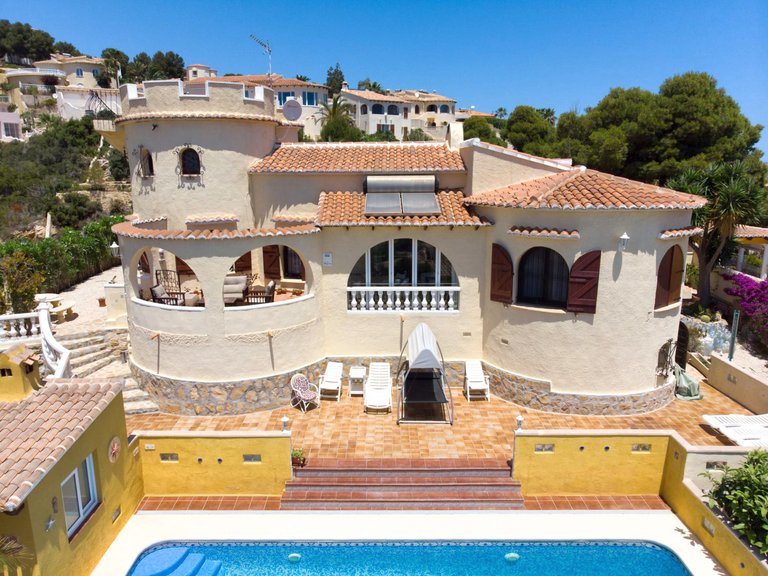 Villa for Sale  in Poble Nou de Benitatxell, Alicante 4