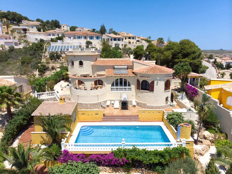 Villa for Sale  in Poble Nou de Benitatxell, Alicante 1
