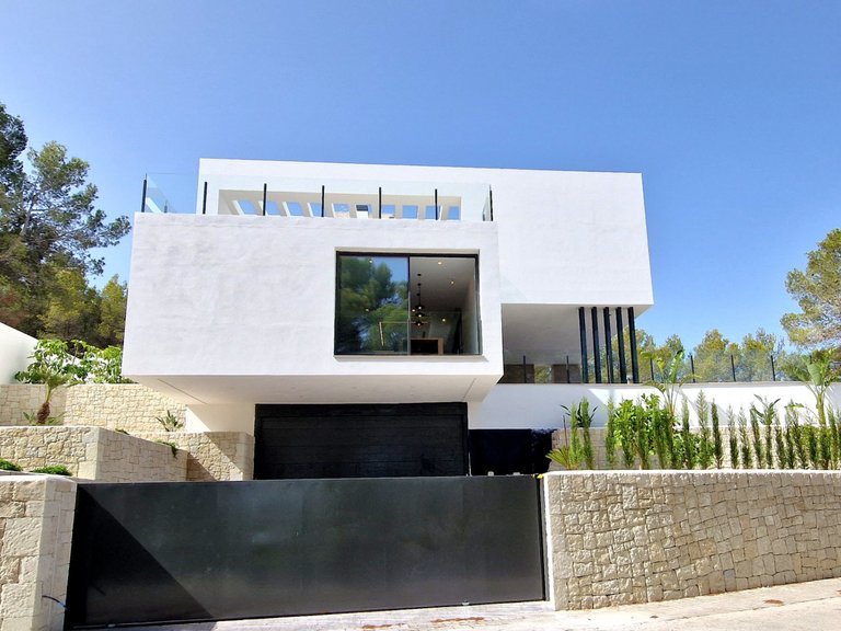Villa for Sale  in Teulada, Alicante 38