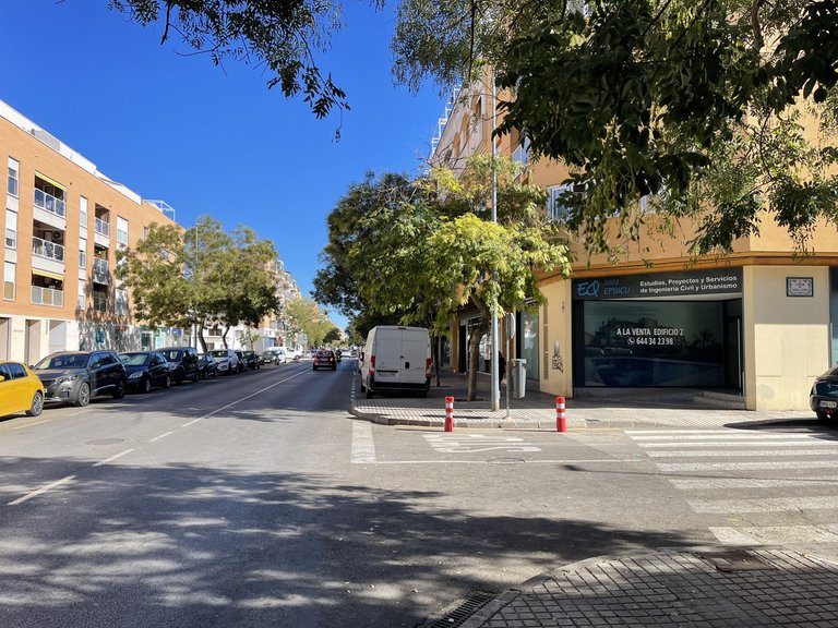 Commercial for Sale in  Alicante 5