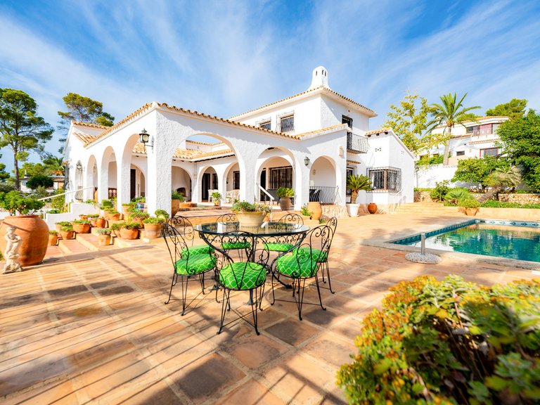 Villa for Sale  in Teulada, Alicante 1