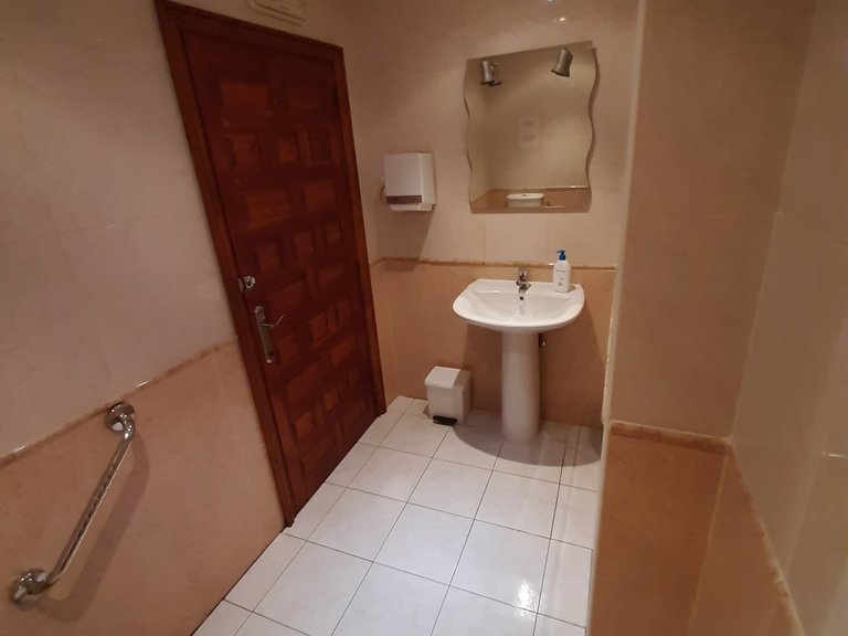 Commercial for Sale in  Alicante 14