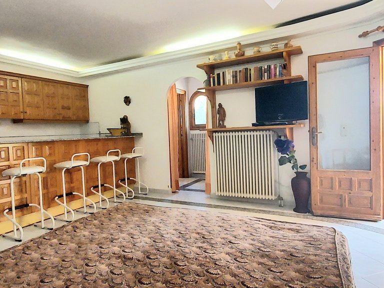 Villa for Sale in  Alicante 30