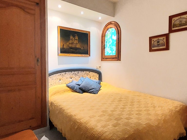 Villa for Sale in  Alicante 36
