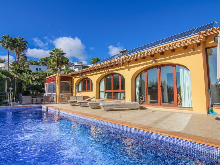 Villa for Sale in  Alicante 10