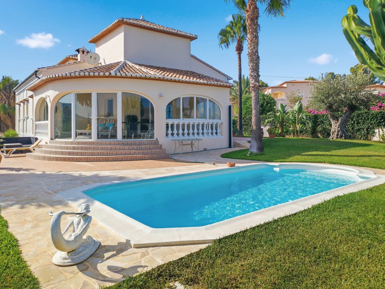 Villa for Sale  in Xàbia, Alicante 1