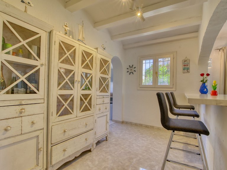 Villa for Sale in  Alicante 12