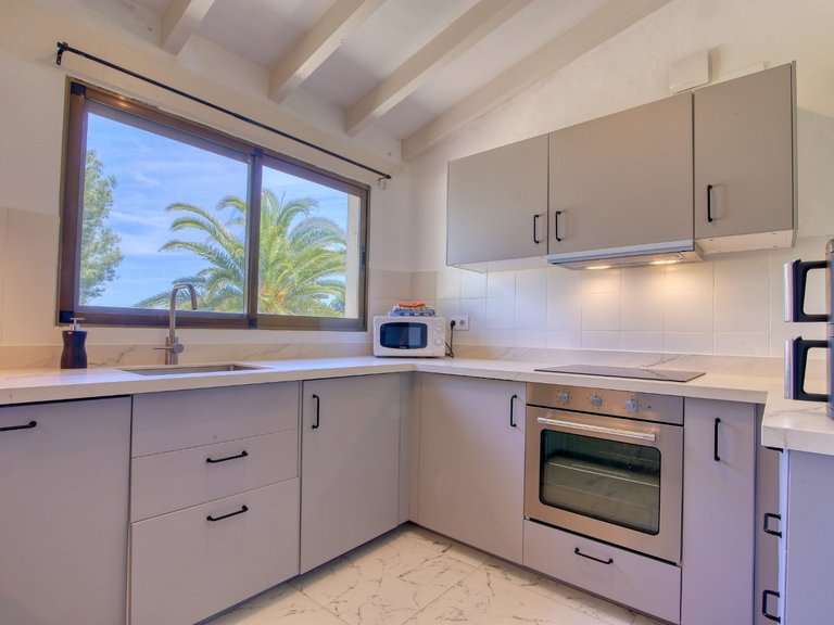 Villa for Sale in  Alicante 14