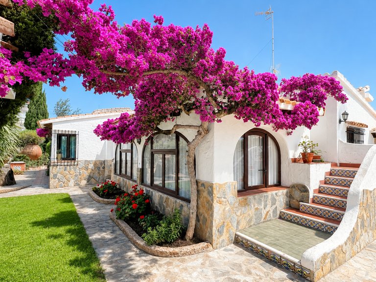 Villa for Sale  in Denia, Alicante 2