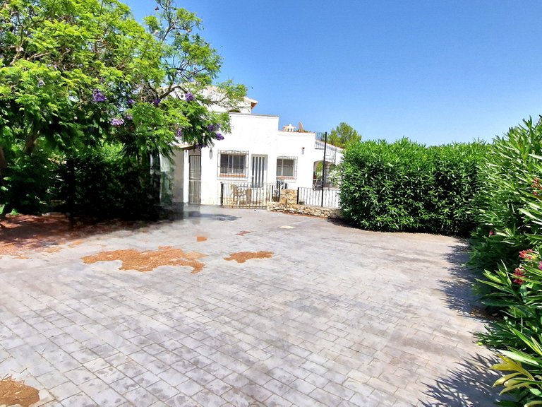 Villa for Sale  in Teulada, Alicante 40