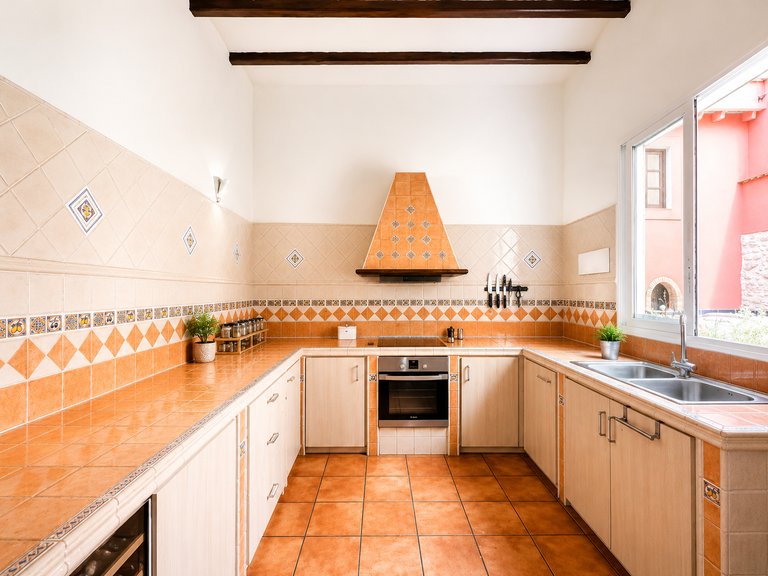 Town House for Sale in  Valencia 6