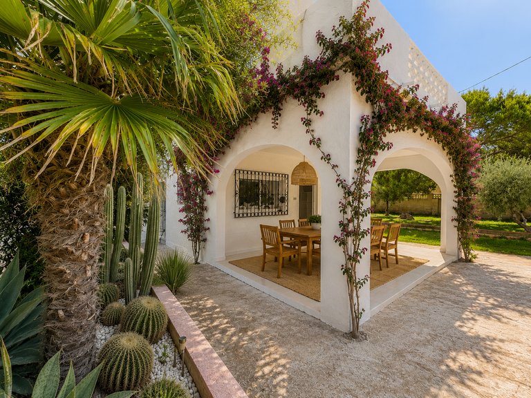 Villa for Sale  in Denia, Alicante 1