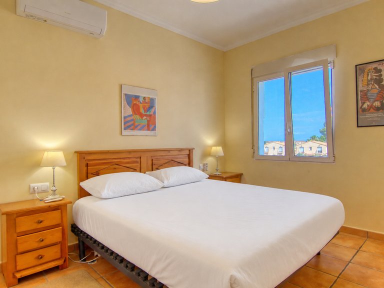 Apartment for Sale in  Alicante 9