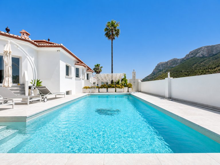 Villa for Sale  in Denia, Alicante 2
