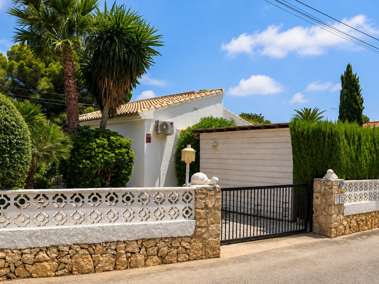 Villa for Sale  in Benissa, Alicante 43