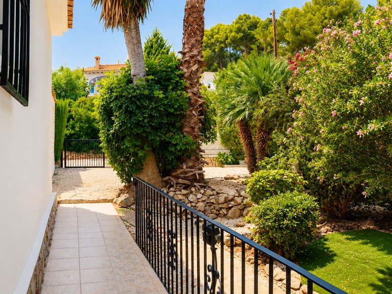 Villa for Sale  in Benissa, Alicante 38